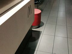 -麦当劳(常山服务区得来速店)
