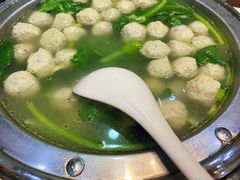 鱼丸小白菜汤-韩记海鲜饺子(隆仁世家店)