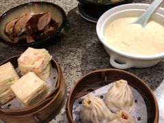 民国美龄粥-南京大牌档(三阳广场苏宁店)