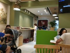 -丽丽三鲜螺蛳粉(田林路店)