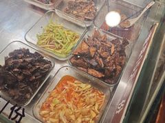-矮子粉店1985·长沙米粉(湘春路店)