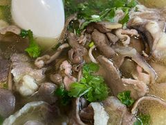 -大众跷脚牛肉馆·非遗传承单位(峨眉山店)