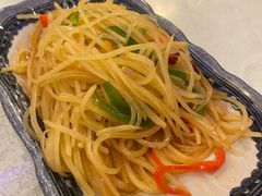 -维吾尔餐厅(宜山路店)