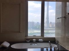 -广州富力丽思卡尔顿酒店