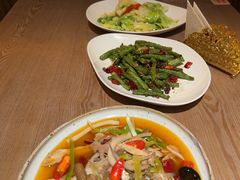 -耶里夏丽·新疆菜·28年喀什老馆(田林东路店)