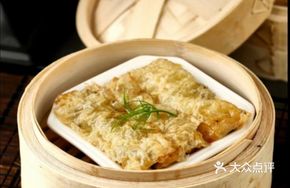 Maxim's Deluxe Shrimp Dumplings