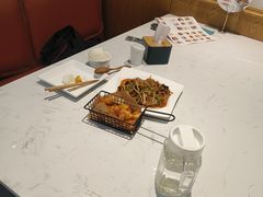 -峨嵋小镇·川菜(正定朗华店)