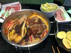-唯爱KTV聚会餐厅(仙林东城汇店)