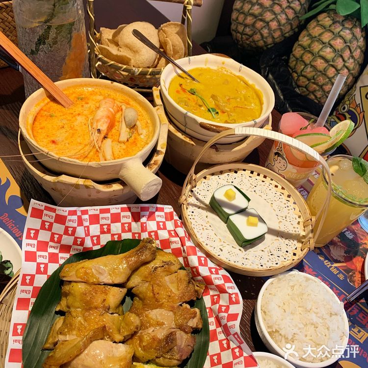 你怎么知道我又来吃泰国菜了？[调皮]