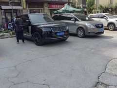 -梅飞酒家(名辉豪庭店)