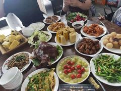 -梨木台悦来客农家院