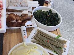 -大熊猫毛肚火锅(烟台万象汇店)