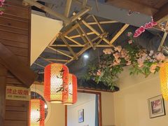 -东来菜馆•手抓海鲜家常菜•海鲜锅贴(鸽子窝店)