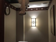 -裕和堂中医推拿艾灸(太古汇臻品店)