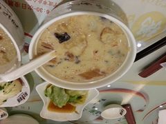 -麦谷轻餐(郑记粥铺金汇店)