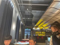 等位区-Gray Whale 灰鲸餐厅(北美N1店)