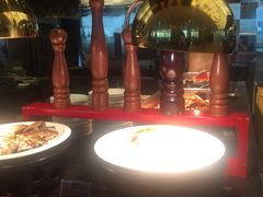 -圣丰索菲特·2 On 988 Café 自助餐厅