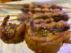 小腰子-马路牙子地桌烤肉(工体店)
