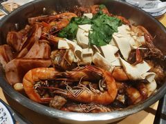 虾和牛肉排骨-黄记煌三汁焖锅(欢乐海岸店)