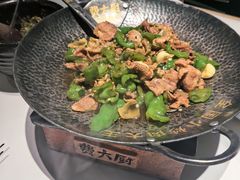 -费大厨辣椒炒肉(沙河万达店)