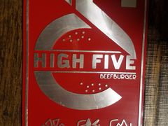 -HIGH FIVE哈福手工汉堡(桂林路店)