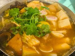 酸辣羊肉锅-8锅臭臭锅(金巴利道店)