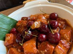车厘子烧五花肉-甜阿姨·天台花园私房菜(万松园店)