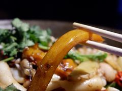 -西街夜油条·麻团包乌饭