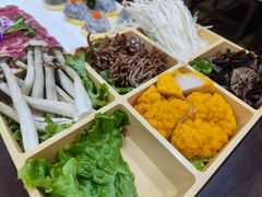 -爱新觉罗福臨火锅馆(万科滑雪场店)