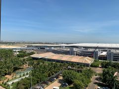 -一嗨租车(凤凰机场店)