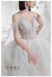 -欣薇婚纱(新源乐汇城店)