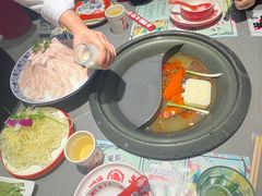 -生活如沸·顺德水牛奶火锅(大学路店)