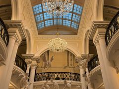 -Salon de Ville浦江汇(上海外滩华尔道夫酒店店)