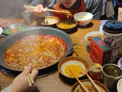 -萍姐火锅·公路夜市(武汉首店)