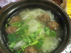 丸子汤-闫家驴肉老店(华电一校店)