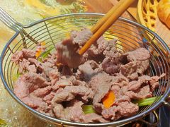 -洱火云南酸菜牛肉火锅(石景山当代商城店)