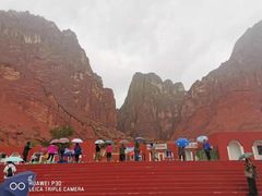 -天山神秘大峡谷