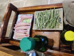 -周幺妹重庆老火锅(银泰城总店)