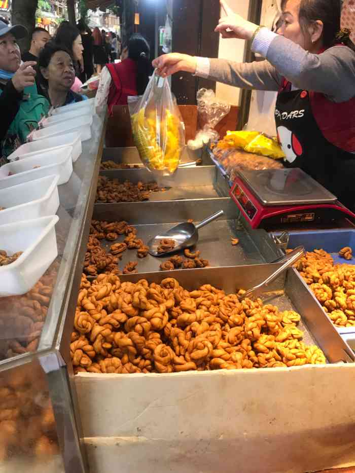 夏麻花-"没有排队但是这个更好吃,脆脆的,不会太油."-大众点评移动版