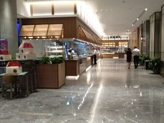 -泓历皇朝酒店(东亭店)