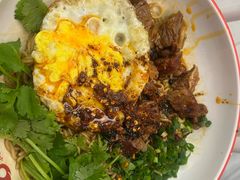 -柳州肥姨妈大骨螺蛳粉(东靖路店)