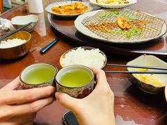-天天向上素食餐厅(五台山店)