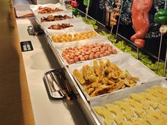 -涨巢·潮玩水疗局