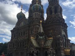 -滴血救世主教堂