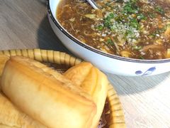 小油条配酸辣汤-味莊·青岛菜(云霄路店)