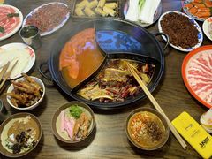 -萍姐火锅·公路夜市(武汉首店)