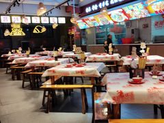 -老闵田螺馆·南昌市井菜·特色小吃(总店)