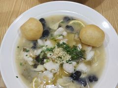 -乐达酸菜鱼面(山师东路店)