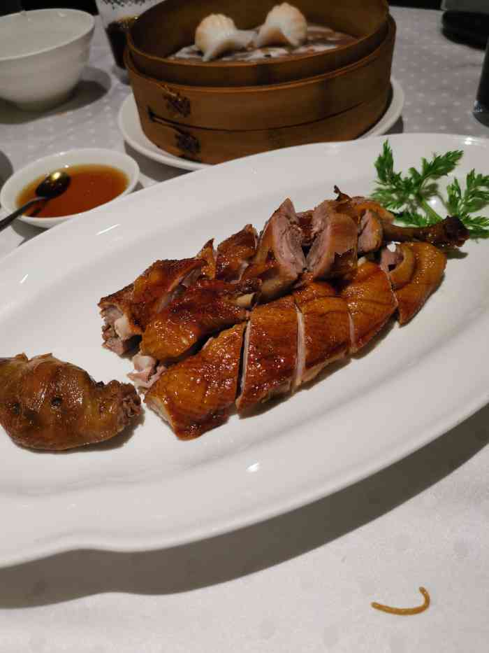 上海小南国(宜山店)-"喜欢酒酿圆子,红烧肉也好吃,就是量有点少.