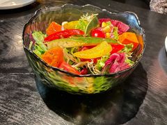 熏鸡肉蔬菜色拉-C&R西班牙餐厅